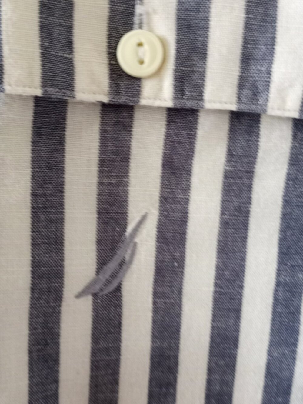 'Nautica' XXL Vertical Stripe Shirt EUC - Picture 3 of 12